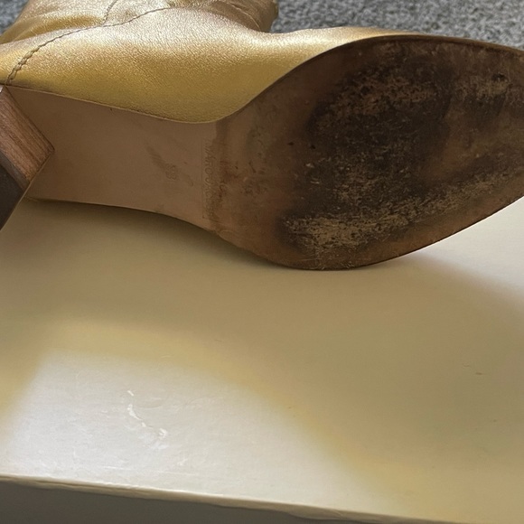 #48 - Marc Jacobs Gold Colored Boots.  Excellent Condition. New Shoe Smell. - Picture 16 of 16